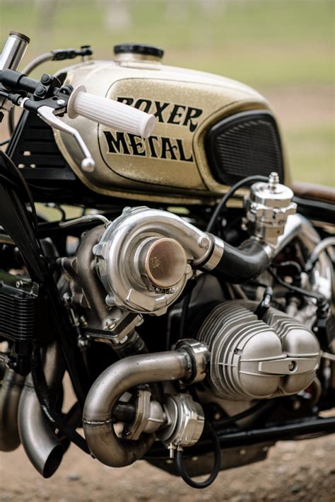 Mom’s Rocket: The Boxer Metal Twin Turbo R100 